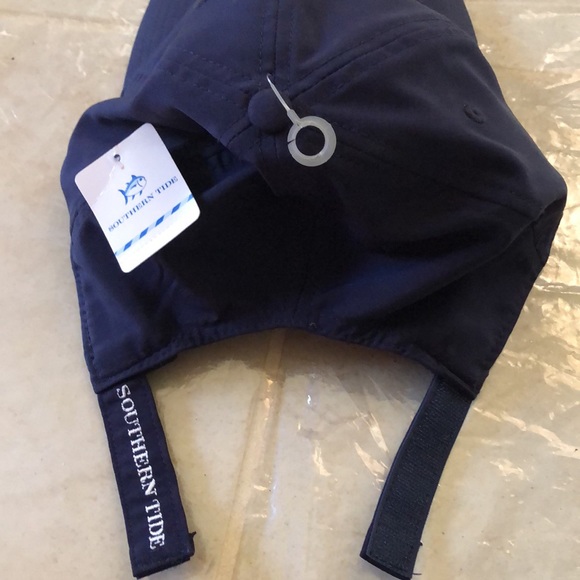 Southern Tide 🌊 Classic bb style cap with adjustable velcro strap in back - Picture 4 of 12